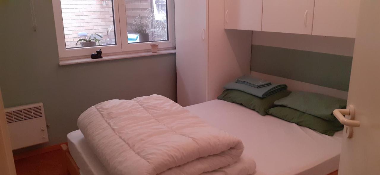 App 2 Slaapkamers كنوك هايست المظهر الخارجي الصورة