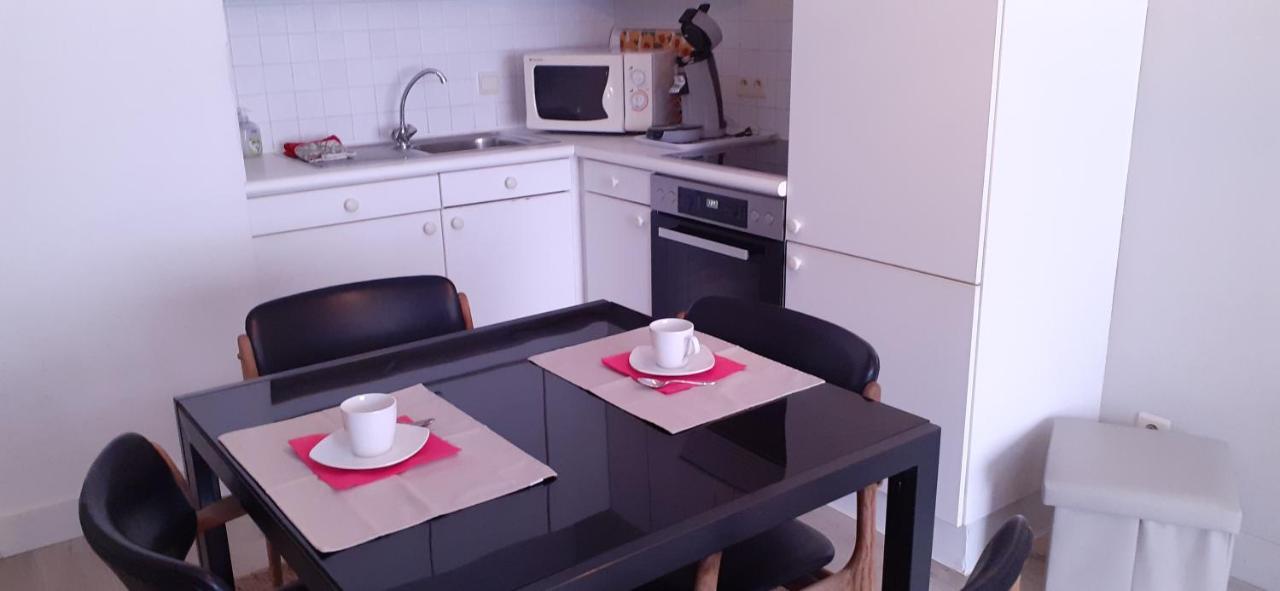 App 2 Slaapkamers كنوك هايست المظهر الخارجي الصورة